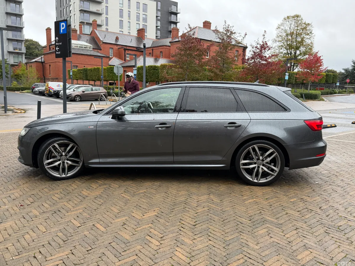 Audi A4 Estate, Diesel, 2016, Grey