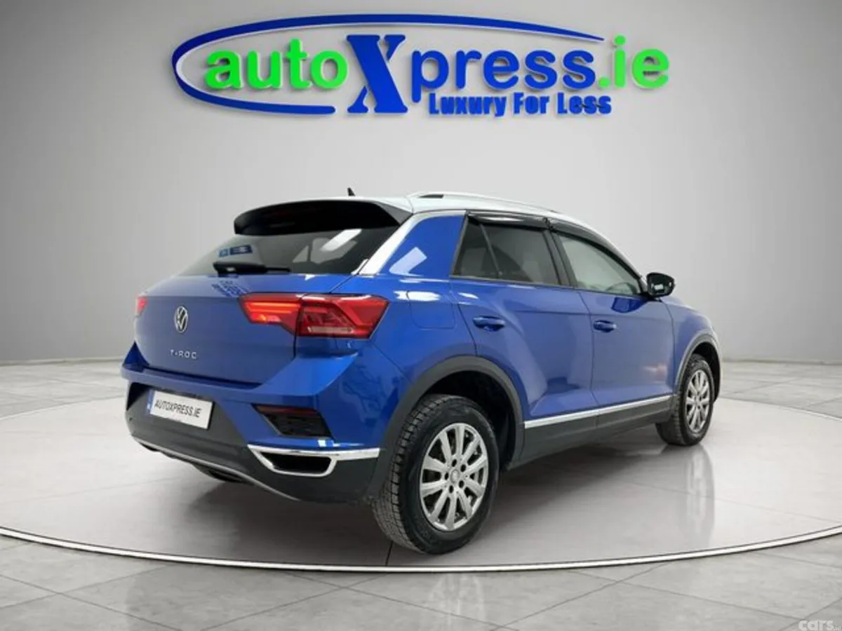 Volkswagen T-Roc SUV, Diesel, 2021, Blue