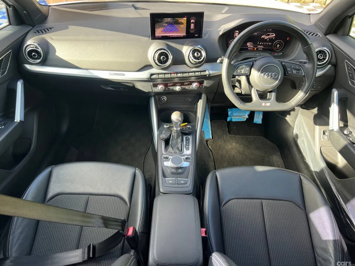Audi Q2 SUV, Petrol, 2018, White