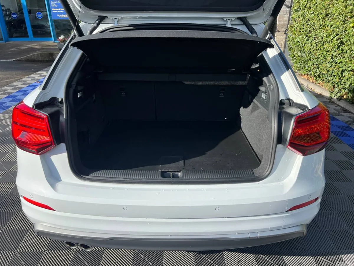 Audi Q2 SUV, Petrol, 2018, White