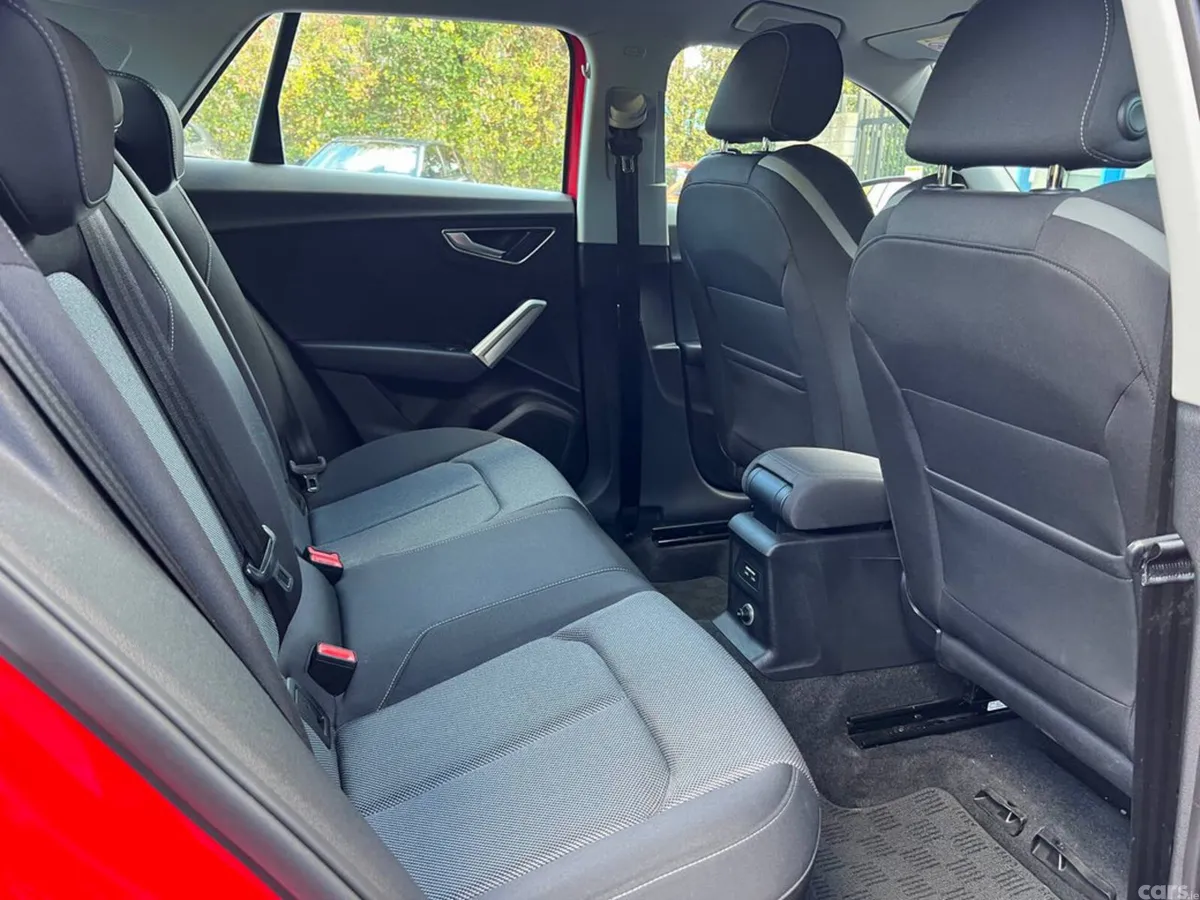 Audi Q2 SUV, Petrol, 2020, Red