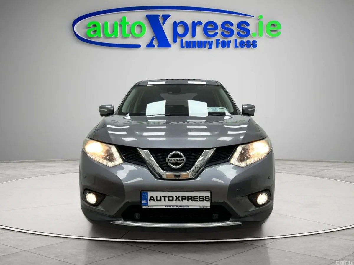 Nissan X-Trail SUV, Diesel, 2015, Grey