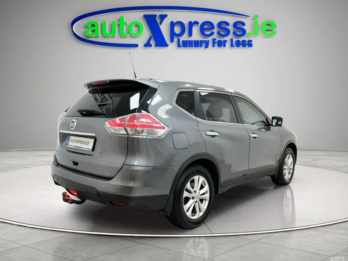 Nissan X-Trail SUV, Diesel, 2015, Grey