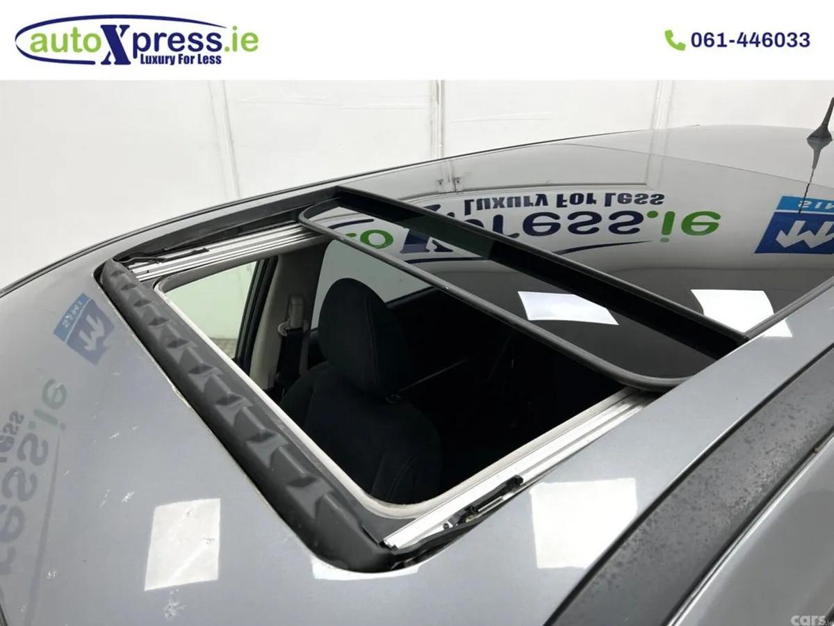 Nissan X-Trail SUV, Diesel, 2015, Grey