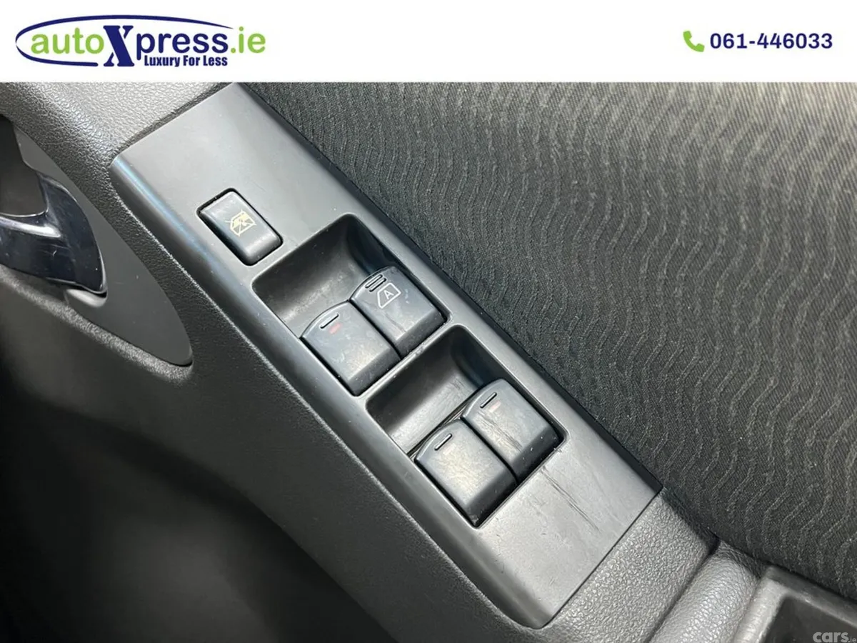 Nissan Navara 2.5 Diesel, 4WD Manual, Limerick