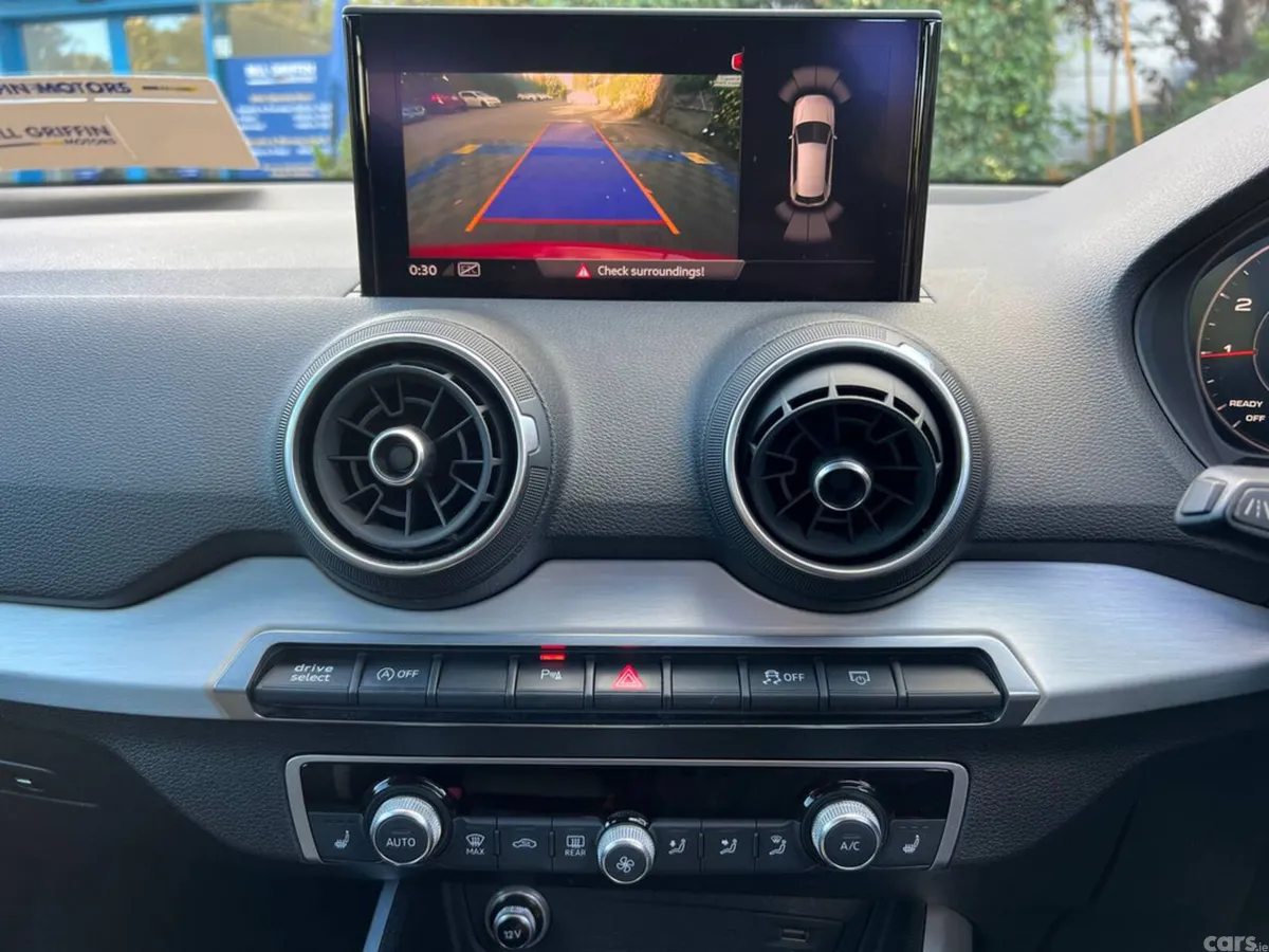 Audi Q2 SUV, Petrol, 2020, Red