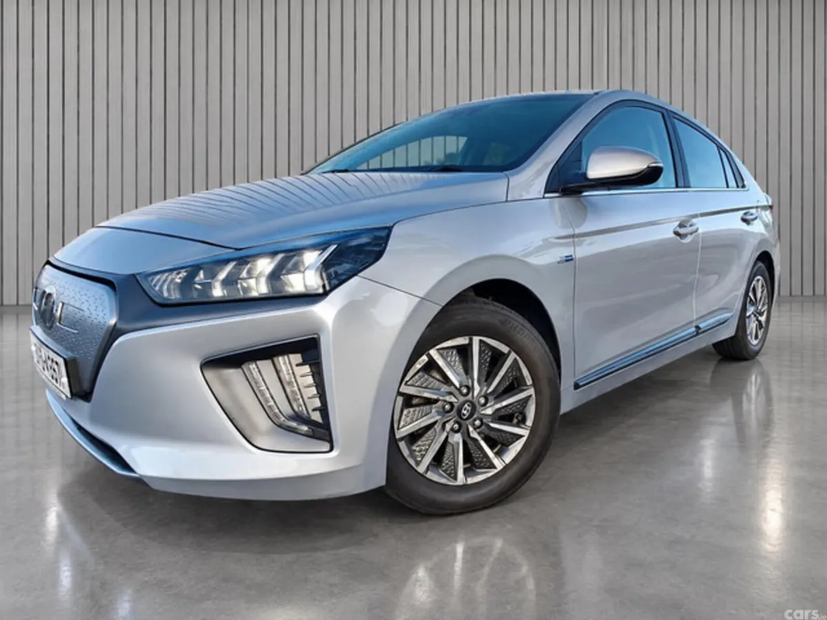 Hyundai IONIQ Hatchback, Electric, 2021, Silver