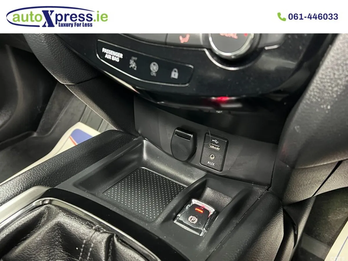 Nissan X-Trail SUV, Diesel, 2015, Grey