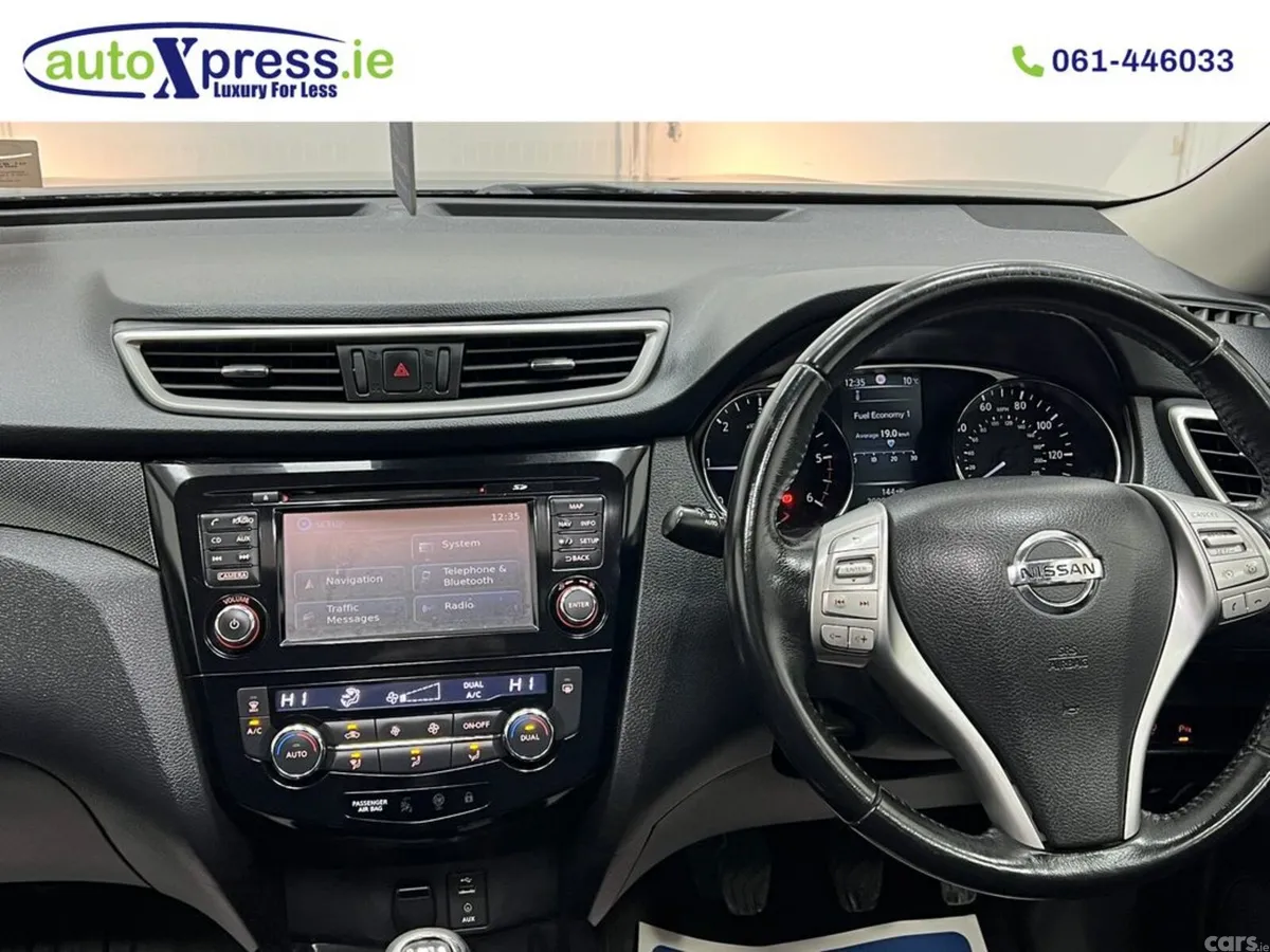 Nissan X-Trail SUV, Diesel, 2015, Grey