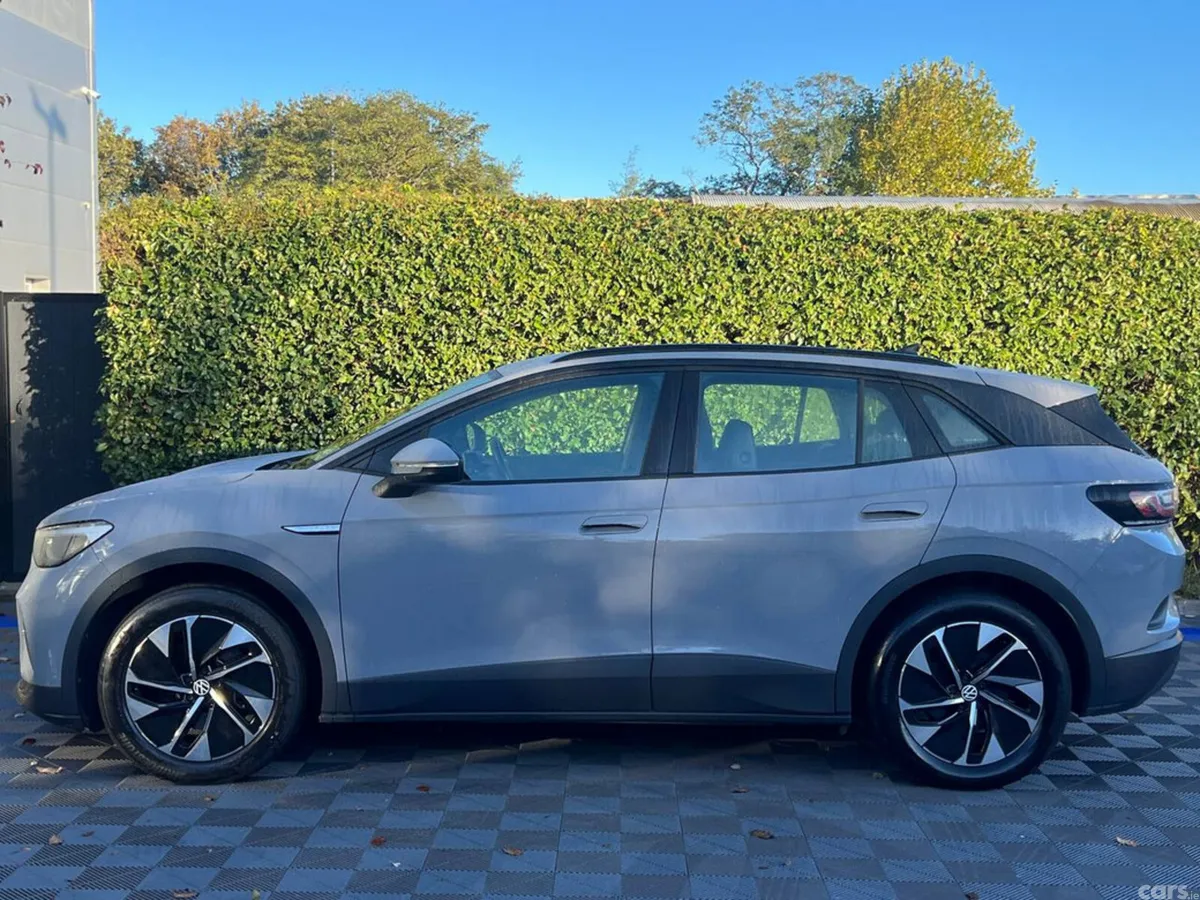 Volkswagen ID.4 Estate, Electric, 2023, Grey