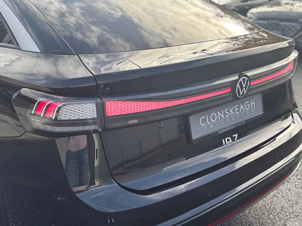 Volkswagen ID.7 Hatchback, Electric, 2024, Black