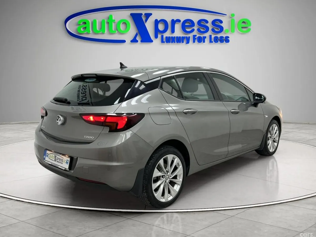 Vauxhall Astra Hatchback, Petrol, 2016, Grey
