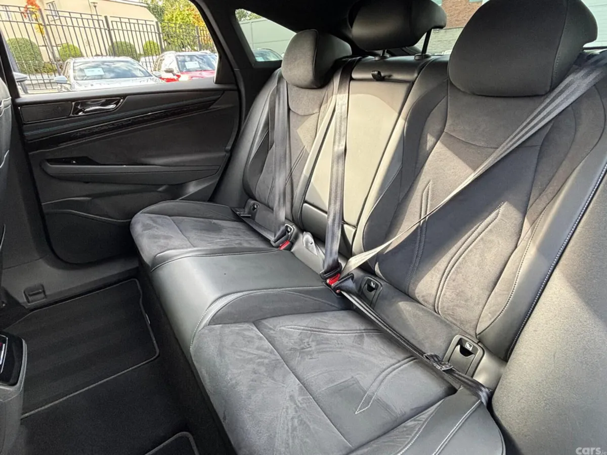 Volkswagen ID.7 Hatchback, Electric, 2024, Black
