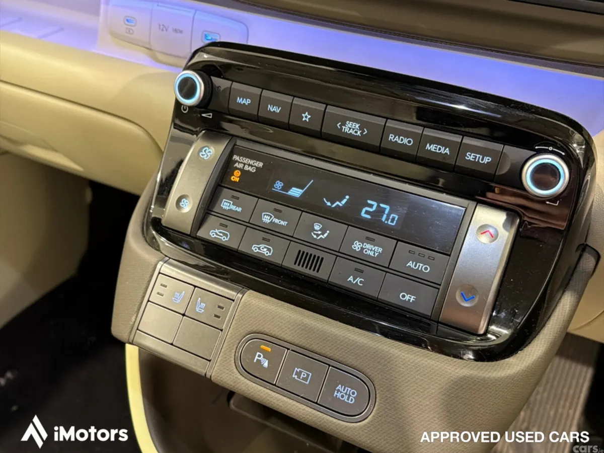 Hyundai INSTER SUV, Electric, 2025, Yellow