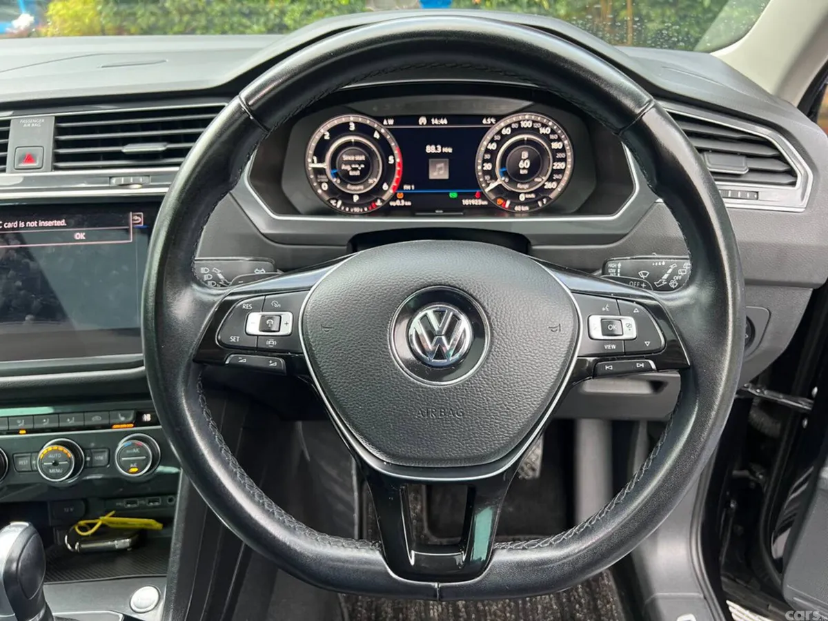 Volkswagen Tiguan SUV, Diesel, 2019, Black