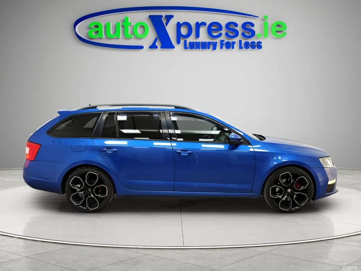 Skoda Octavia Estate, Diesel, 2017, Blue