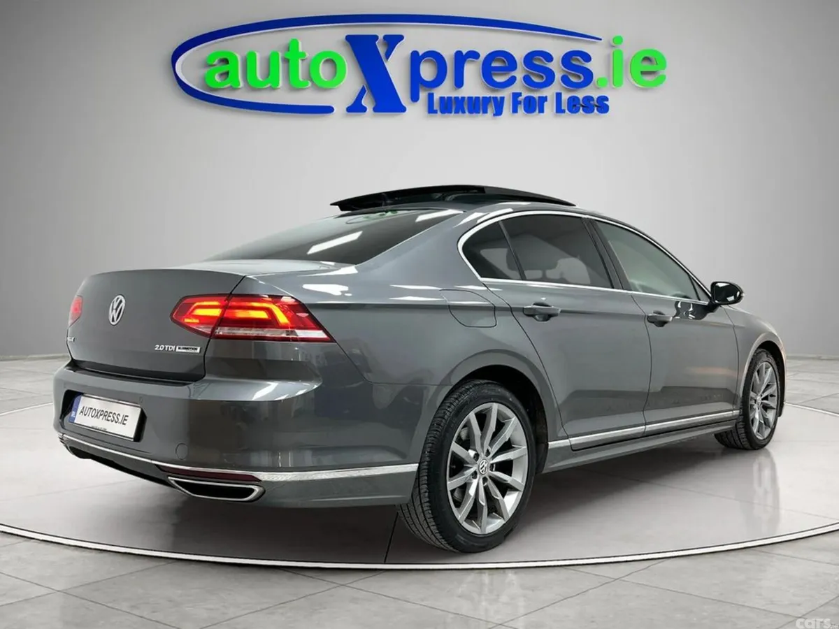 Volkswagen Passat Saloon, Diesel, 2017, Grey