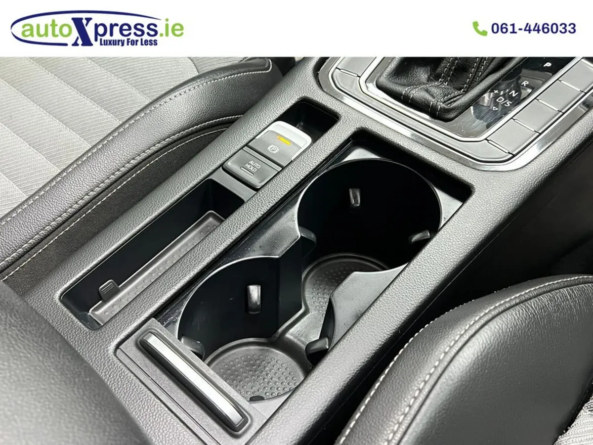 Volkswagen Passat Saloon, Diesel, 2017, Grey