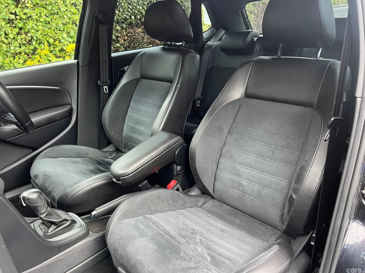 Volkswagen Polo Hatchback, Petrol, 2017, Black