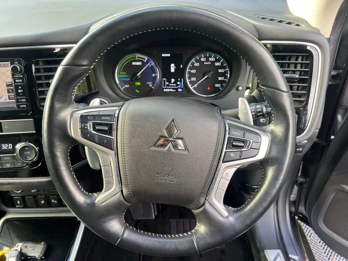 Mitsubishi Outlander SUV, Petrol Plug-in Hybrid, 2019, Grey