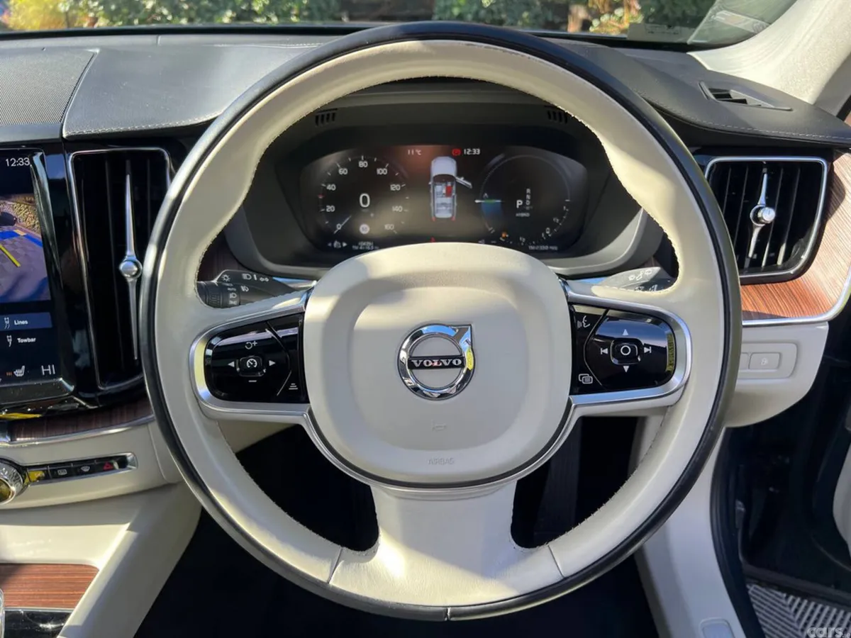 Volvo XC60 Estate, Petrol Plug-in Hybrid, 2020, Blue