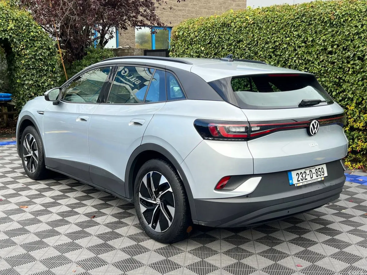 Volkswagen ID.4 Estate, Electric, 2023, Grey