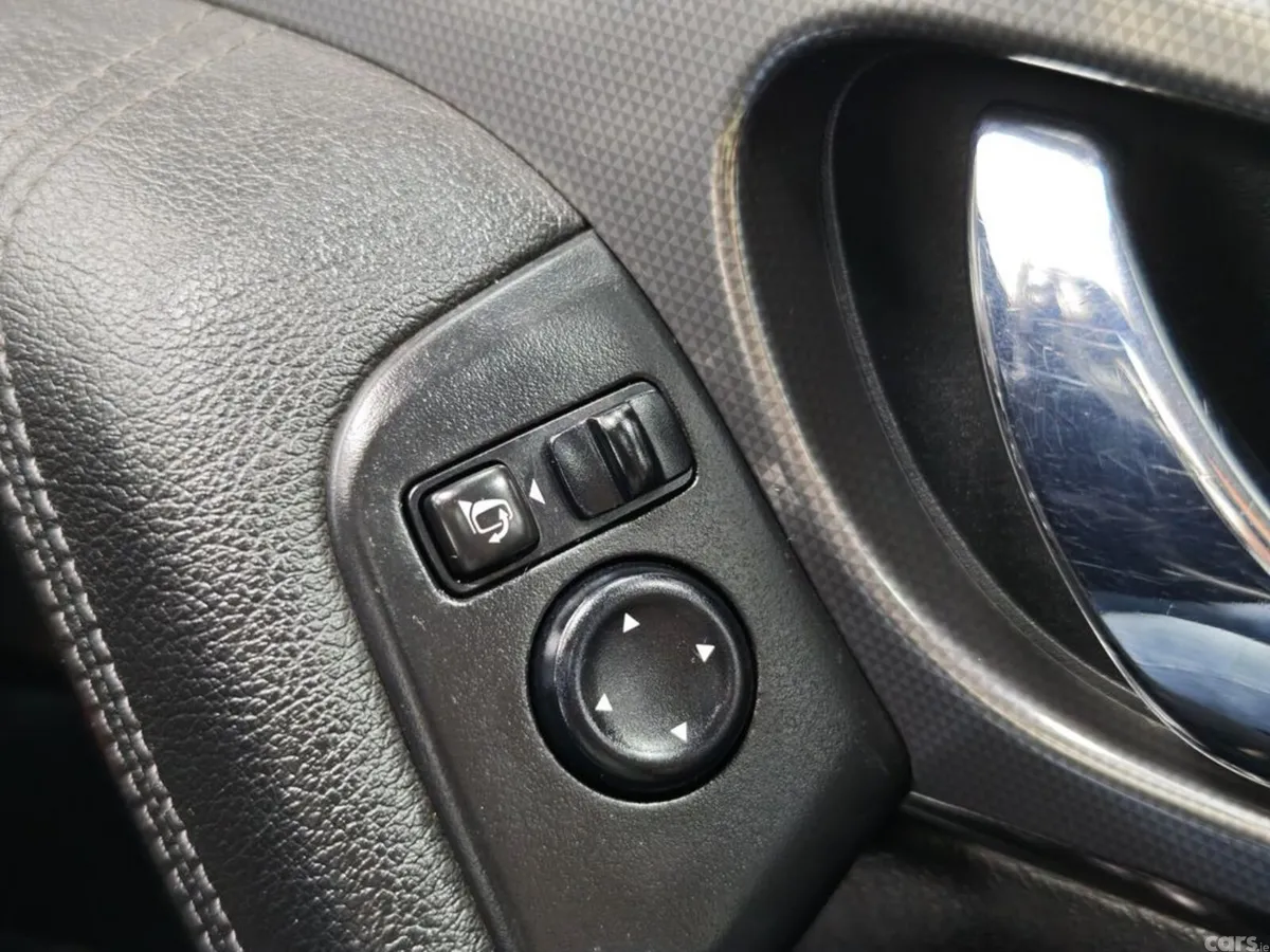 Nissan Qashqai Hatchback, Diesel, 2018, Blue