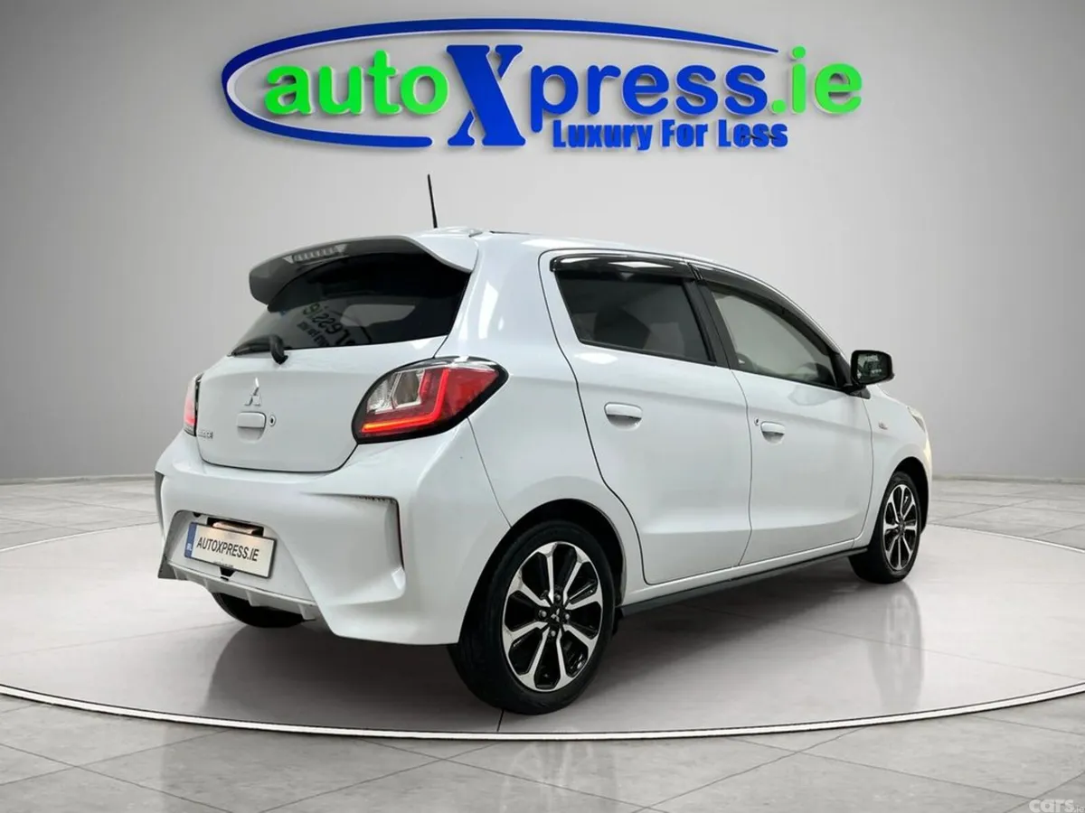 Mitsubishi Mirage Hatchback, Petrol, 2020, White