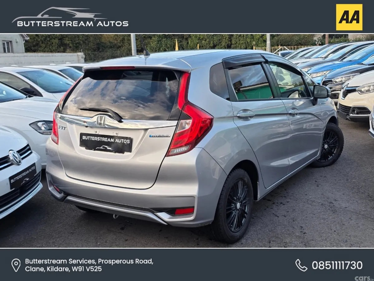 Honda Fit Hatchback, Petrol Hybrid, 2018, Silver