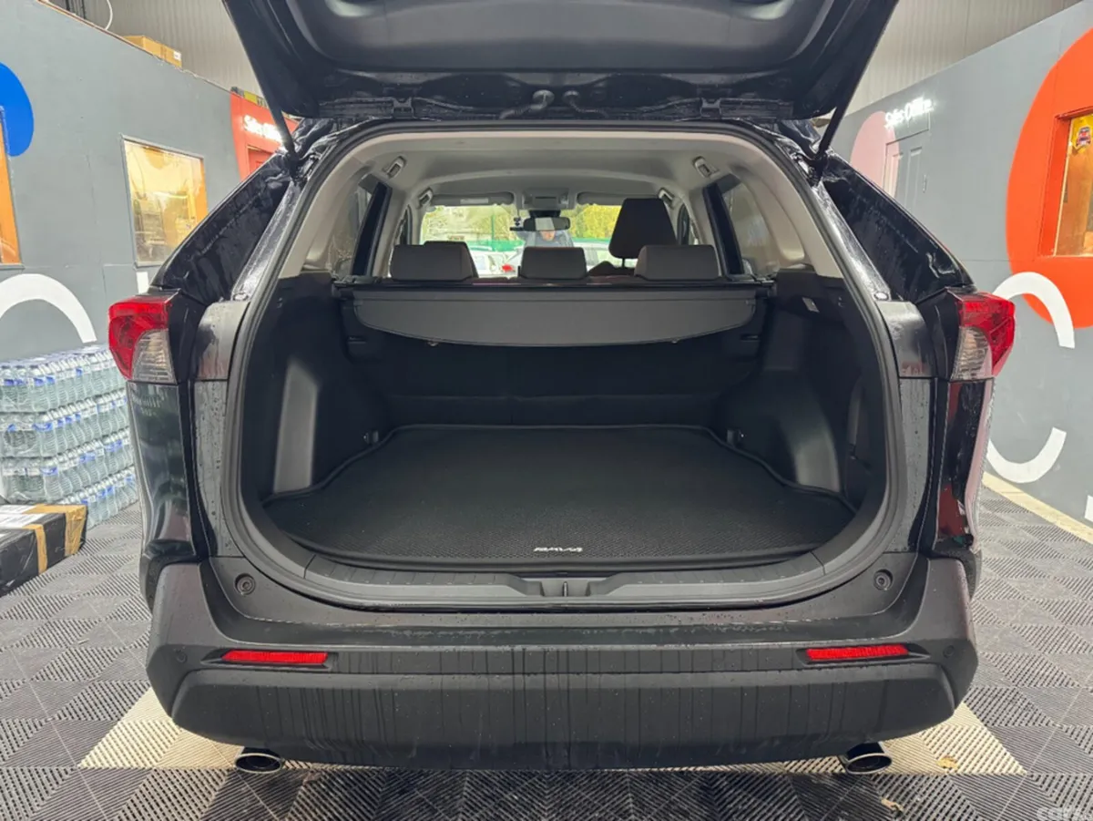 Toyota RAV4 SUV, Petrol Hybrid, 2021, Black