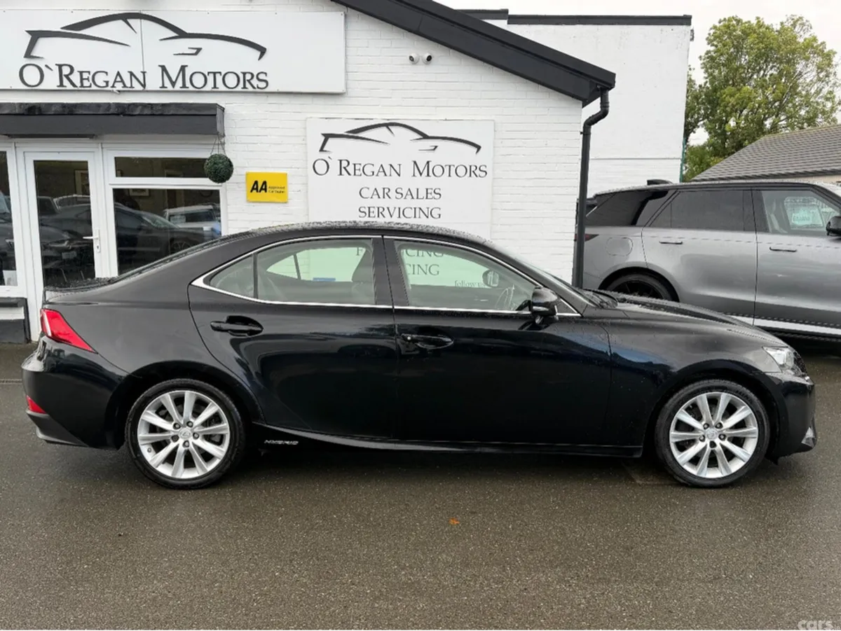Lexus IS Saloon, Petrol Hybrid, 2015, Black