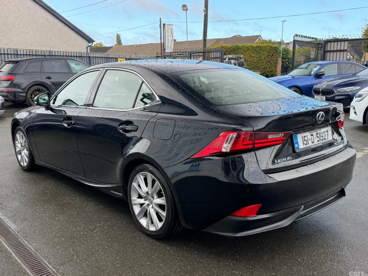 Lexus IS Saloon, Petrol Hybrid, 2015, Black