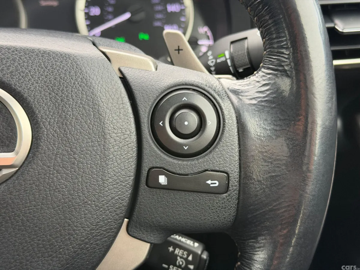 Lexus IS Saloon, Petrol Hybrid, 2015, Black