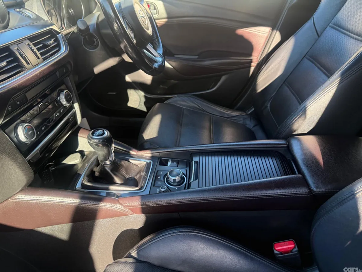 Mazda Mazda6 Saloon, Diesel, 2017, Silver