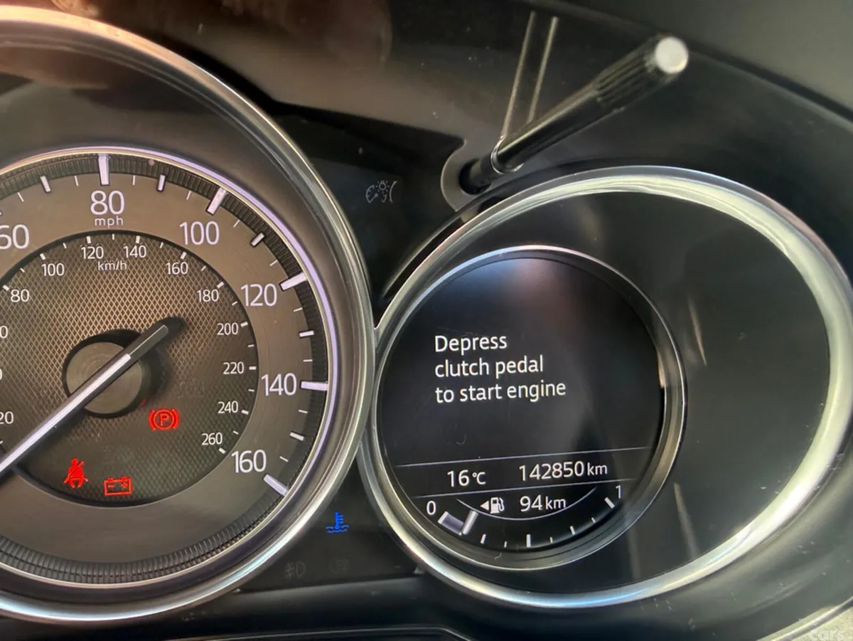 Mazda Mazda6 Saloon, Diesel, 2017, Silver