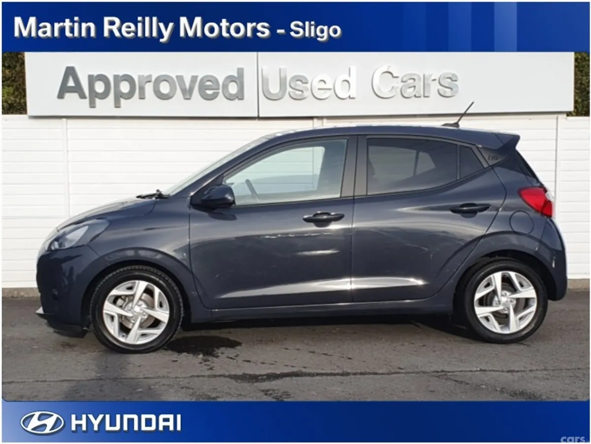 Hyundai i10 Hatchback, Petrol, 2021, Grey
