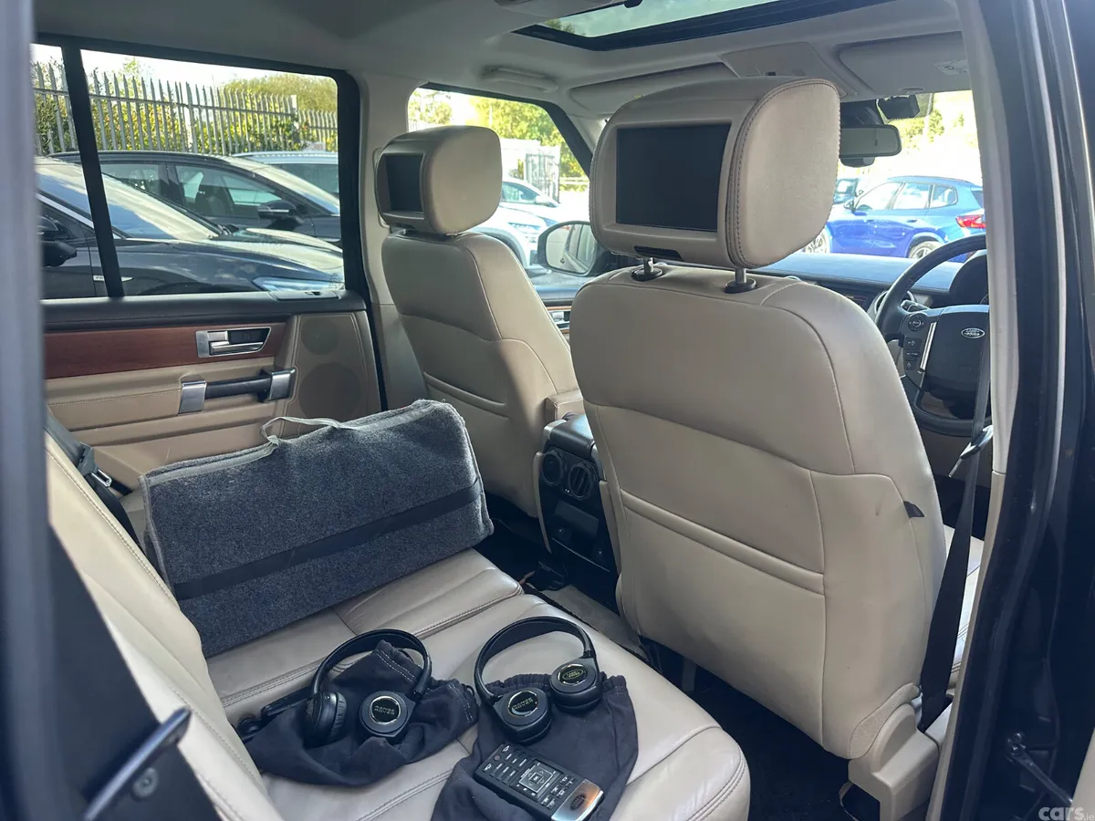 Land Rover Discovery SUV, Diesel, 2016, Black