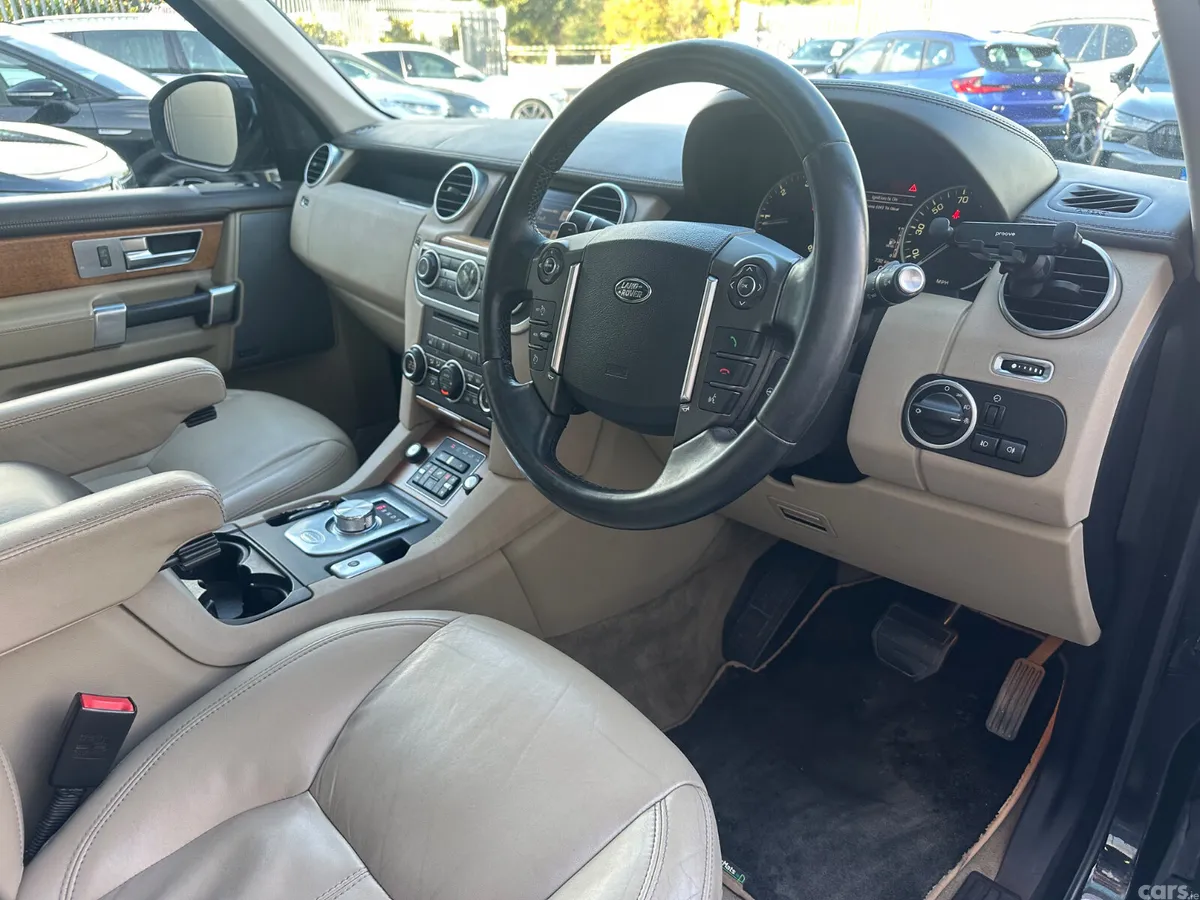 Land Rover Discovery SUV, Diesel, 2016, Black