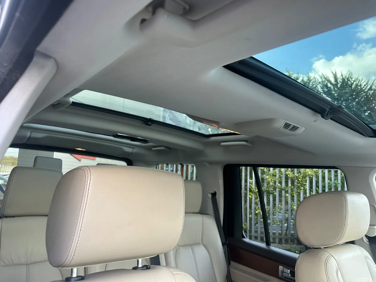 Land Rover Discovery SUV, Diesel, 2016, Black