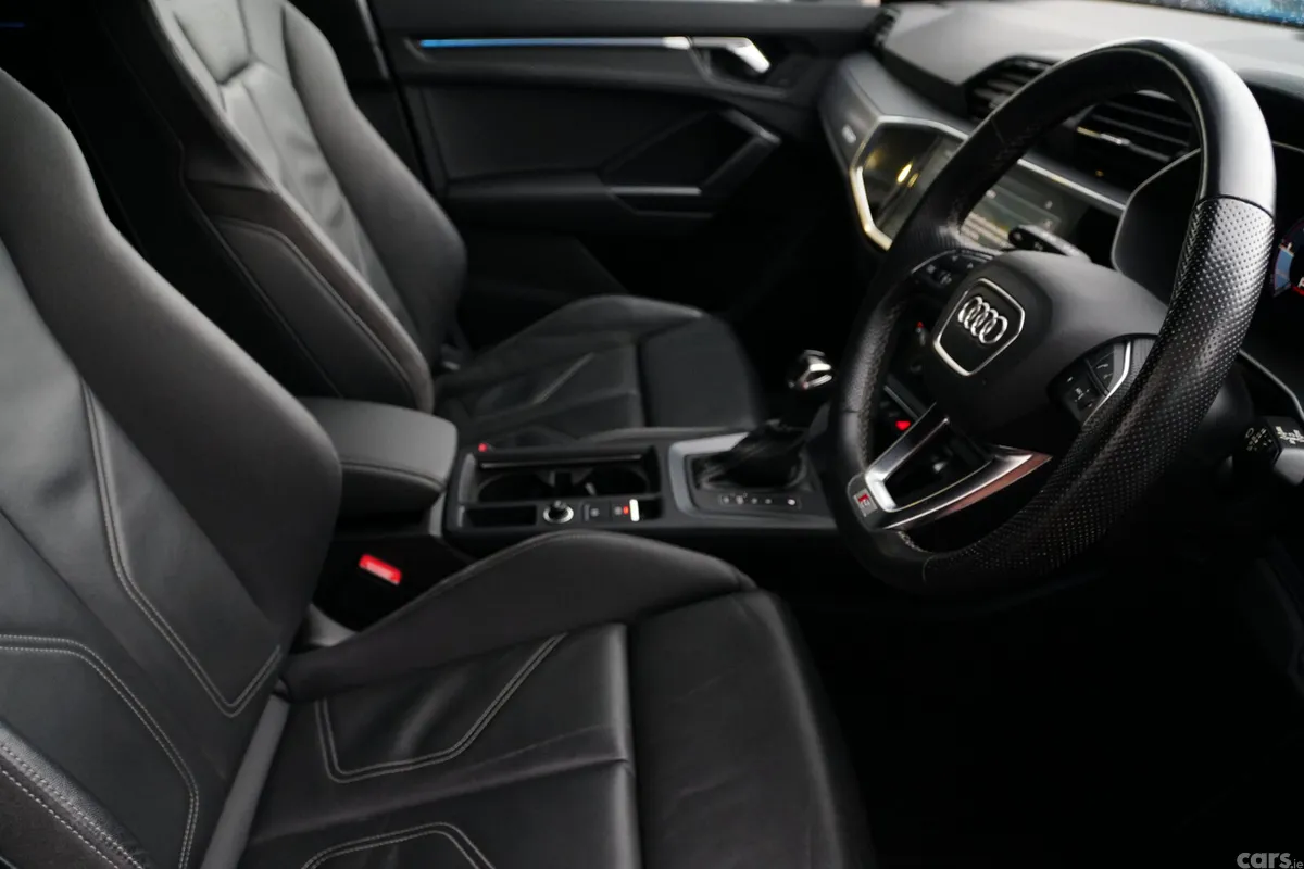 Audi Q3 Estate, Diesel, 2021, White