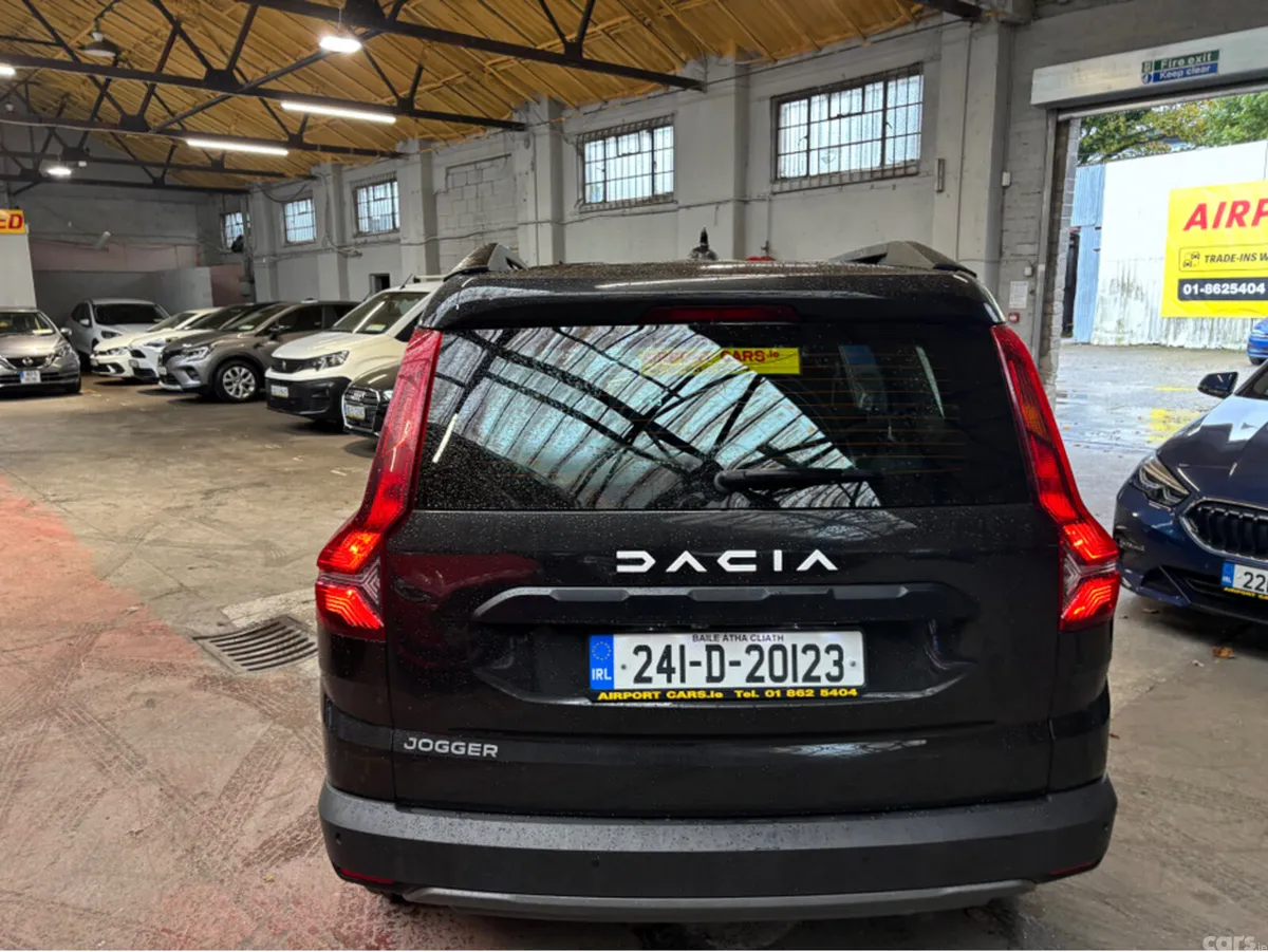 Dacia Jogger MPV, Petrol, 2024, Black
