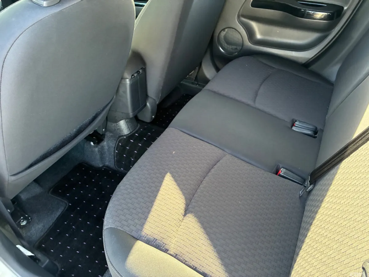 Mitsubishi Mirage Hatchback, Petrol, 2018, White