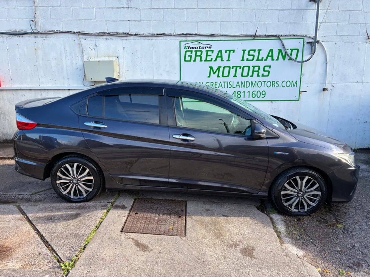 Honda Grace Saloon, Petrol Hybrid, 2019, Black