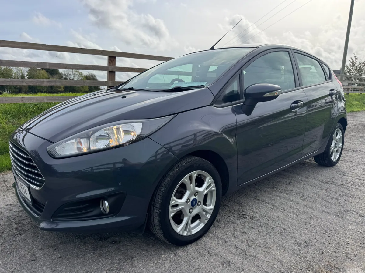 Ford Fiesta Hatchback, Petrol, 2014, Blue