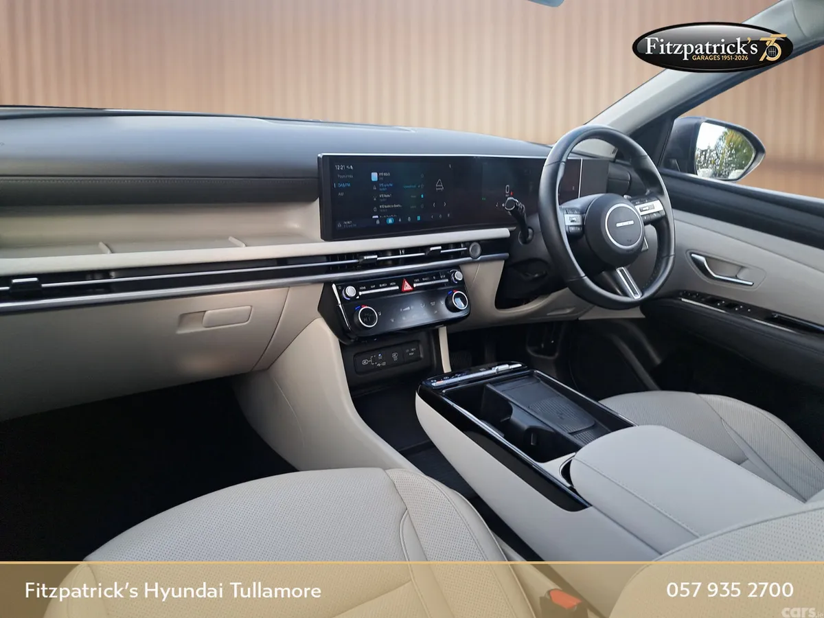 Hyundai Tucson SUV, Petrol Hybrid, 2024, Black