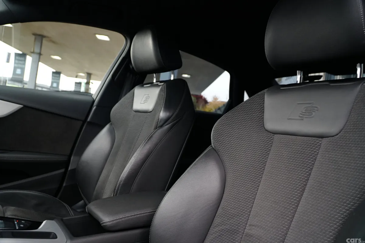 Audi A4 Saloon, Diesel, 2021, Grey