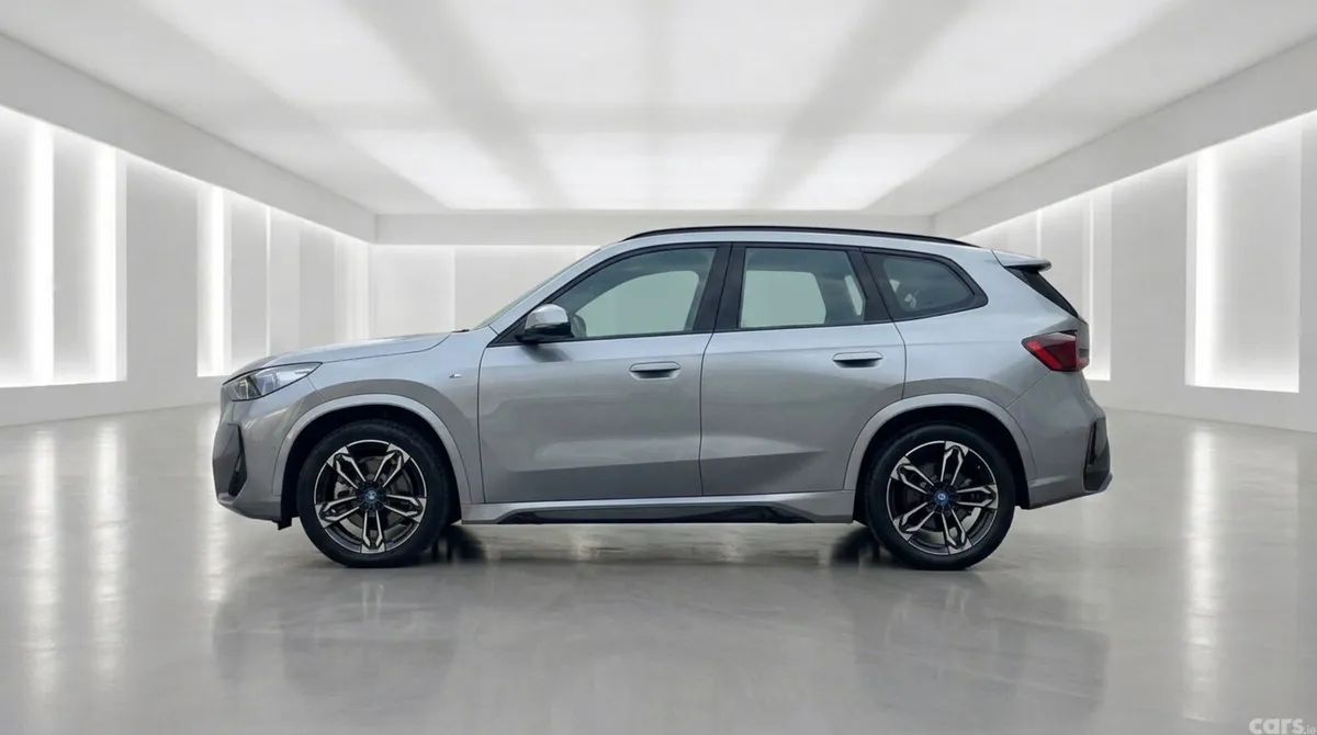 BMW iX1 SUV, Electric, 2023, Silver