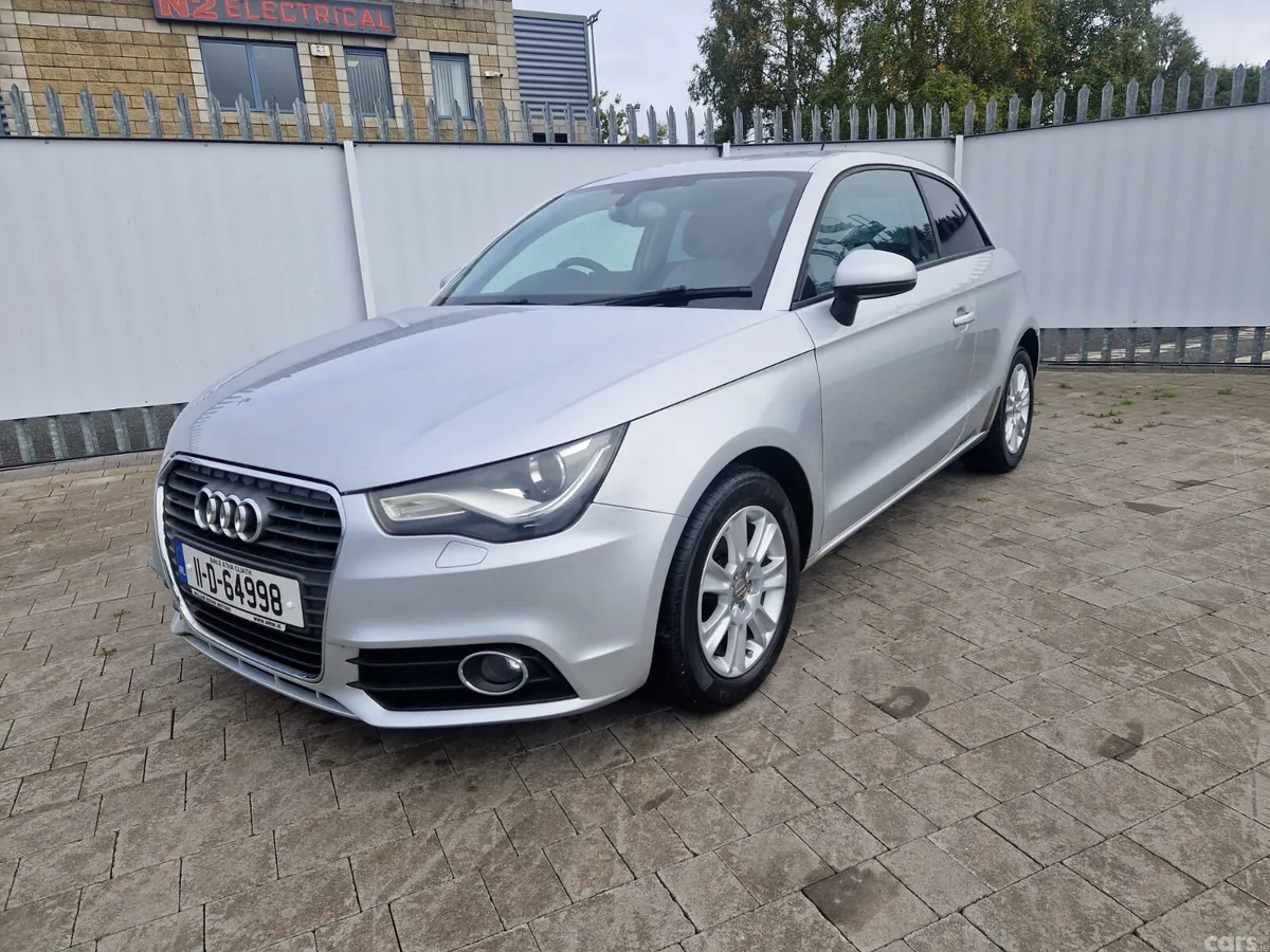 Audi A1 Hatchback, Petrol, 2011, Silver