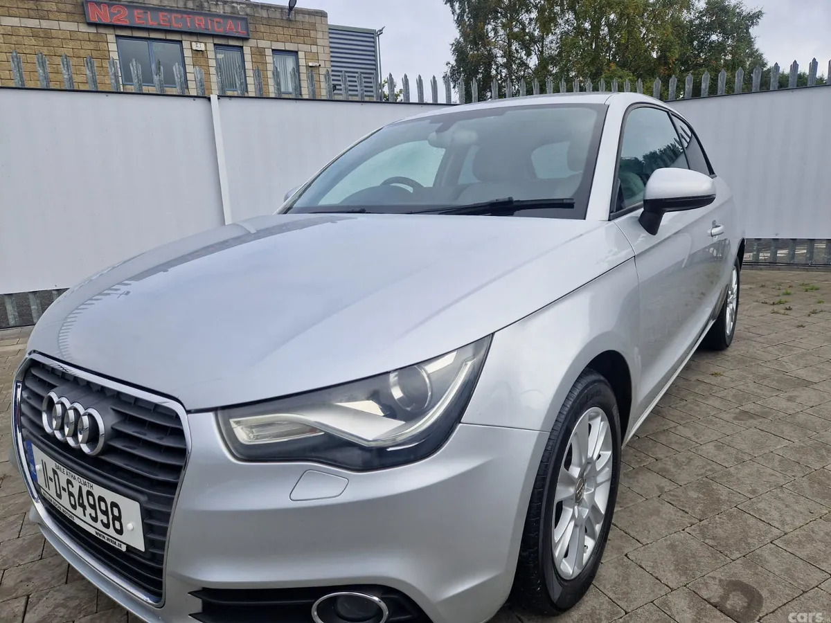 Audi A1 Hatchback, Petrol, 2011, Silver