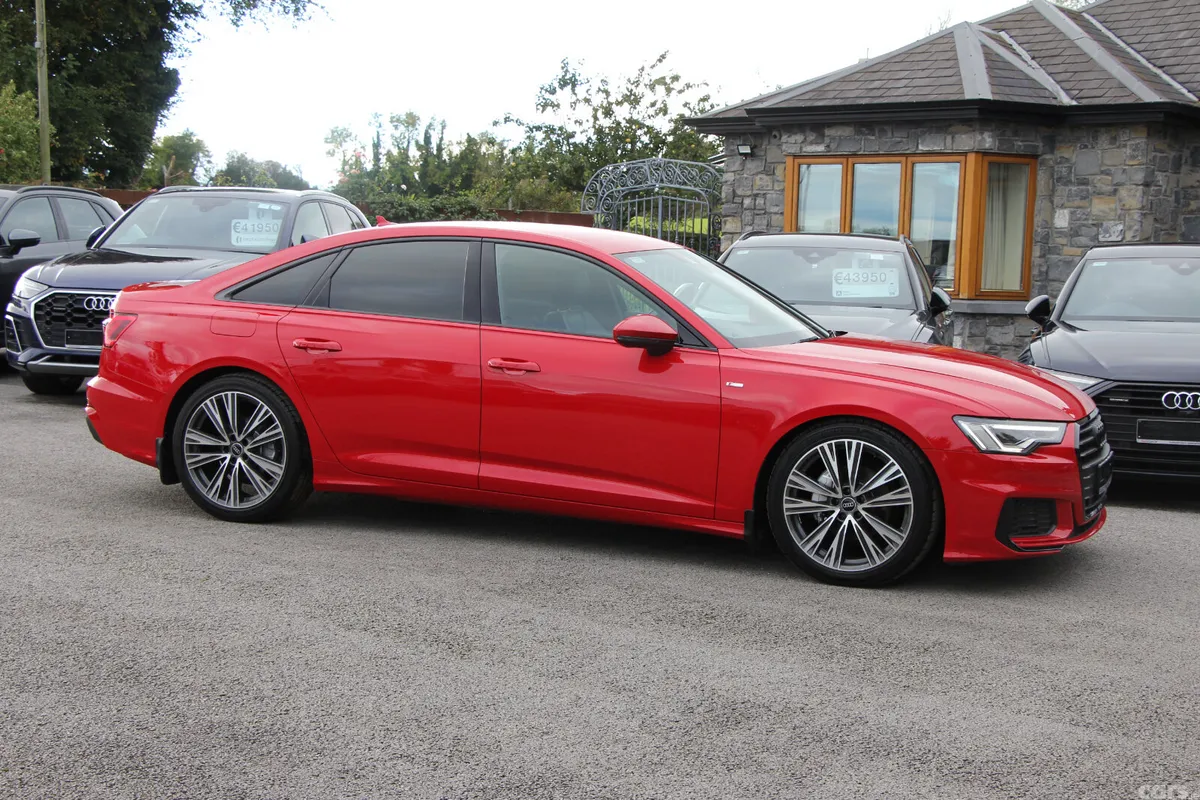 Audi A6 Saloon, Diesel, 2022, Red